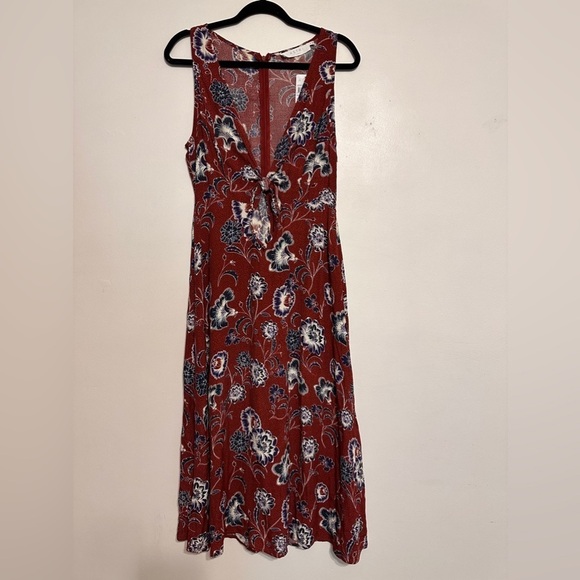 ASTR The Label Tie Front Floral Midi Dress Wine Red Burgundy Paisley Size Medium - Picture 2 of 7